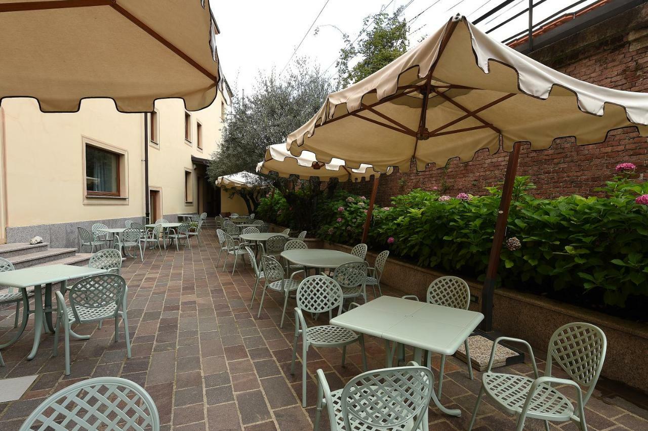 Hotel Acqui & Centro Benessere Acqui Terme Exterior foto